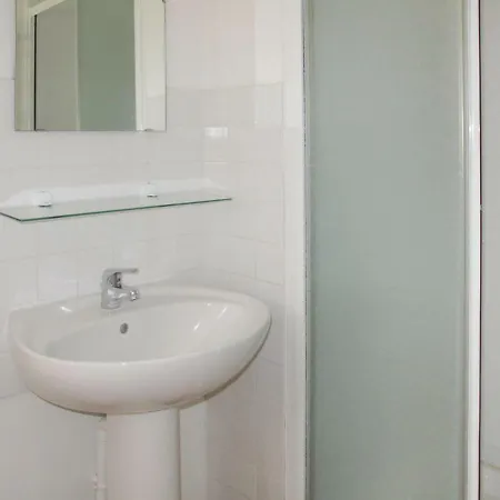 Ferienhaus Flottemanville 400s בית נופש *